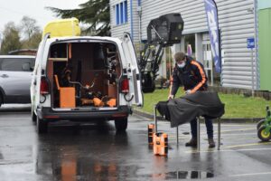 Technicien démonstrateur